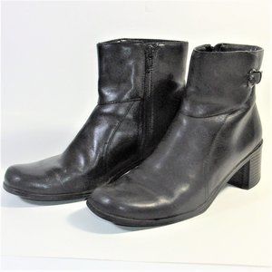 Croft & Barrow Womens' Kirsten Black Booties Leather 2" Heel 7M.